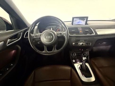 Used 2018 Audi Q3 2.0T Premium image 27