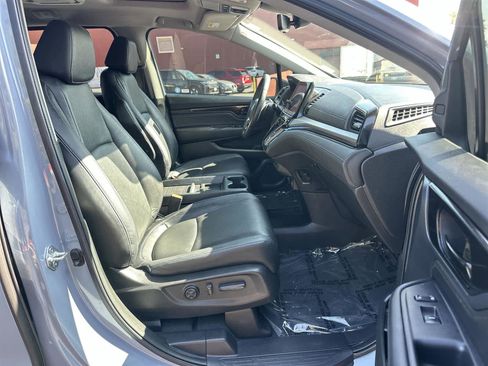 Used 2023 Honda Odyssey Touring image 14
