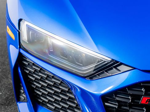 Used 2022 Audi R8 V10 performance image 23