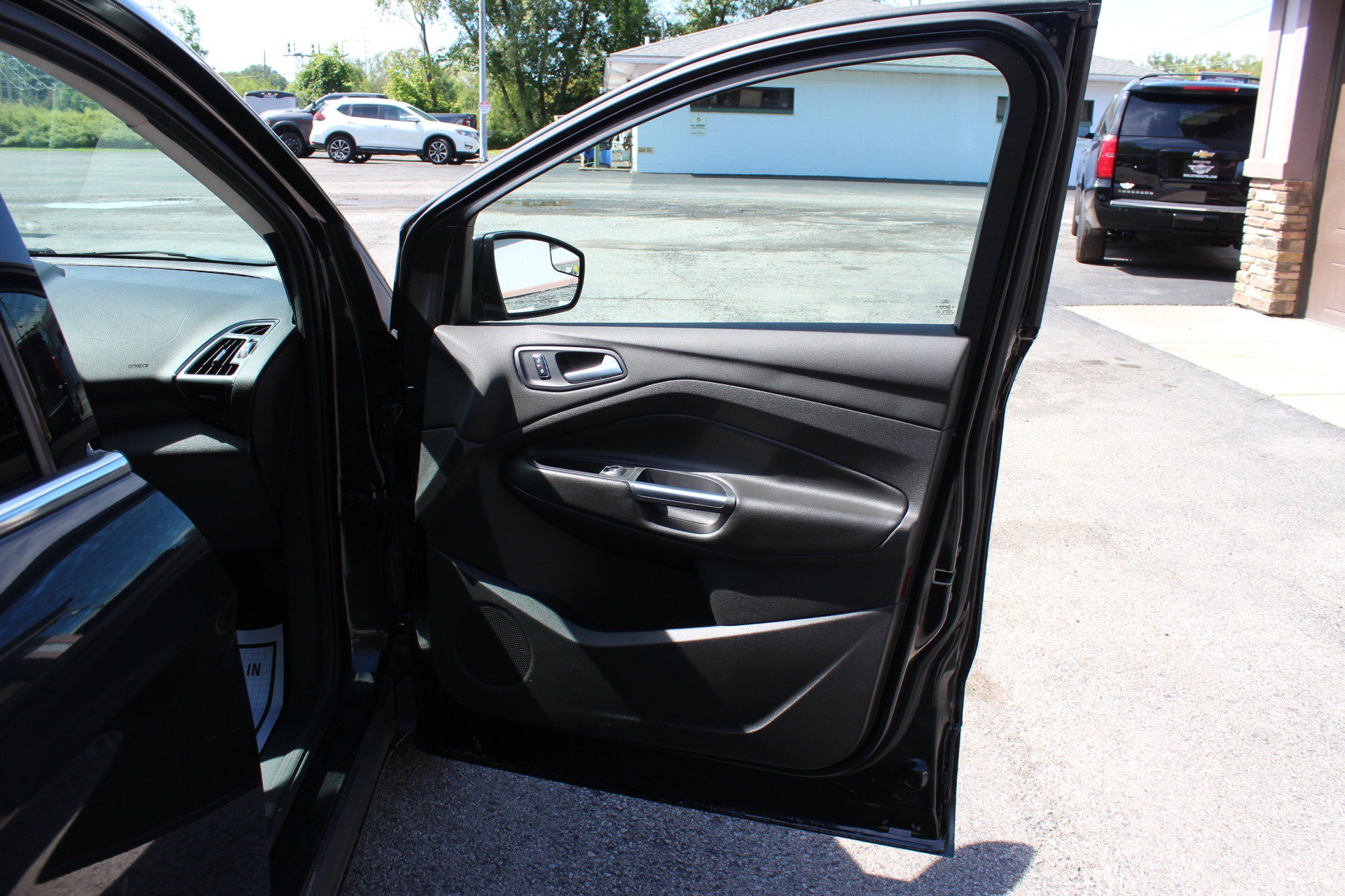Used 2014 Ford Escape Titanium AWD/4WD image 34