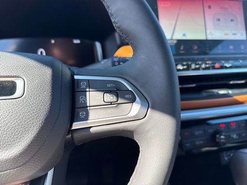 Used 2024 Jeep Compass Limited w/ Elite Group AWD/4WD image 21