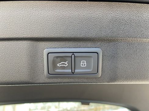 Used 2025 Audi A5 2.0T Premium image 30