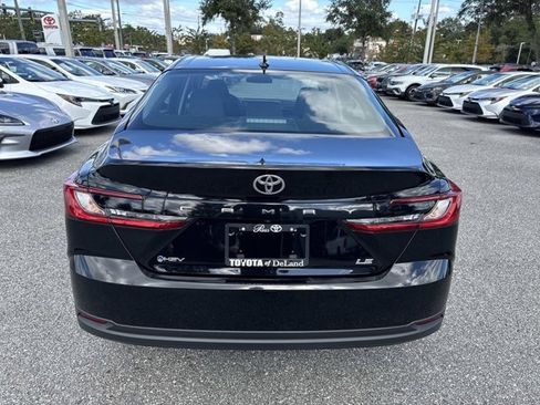 Certified 2025 Toyota Camry LE image 3