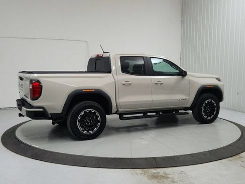 Used 2026 GMC Canyon AT4 w/ Technology Plus Package AWD/4WD image 7