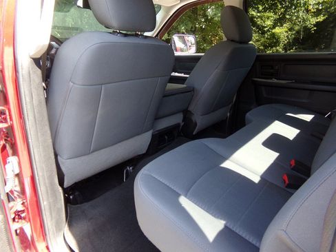 Used 2015 RAM 2500 Tradesman w/ Chrome Appearance Group AWD/4WD image 27