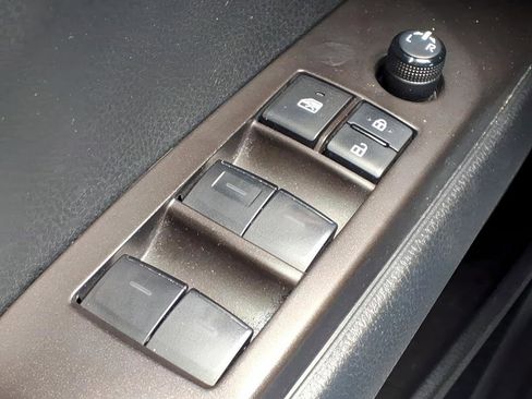 Certified 2023 Toyota Camry SE w/ Audio Upgrade Package image 15