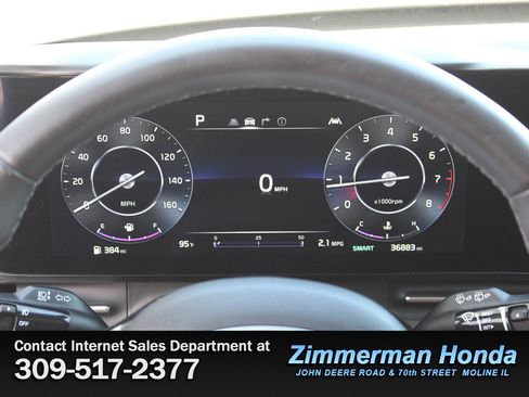 Used 2024 Kia Carnival SX FWD image 11