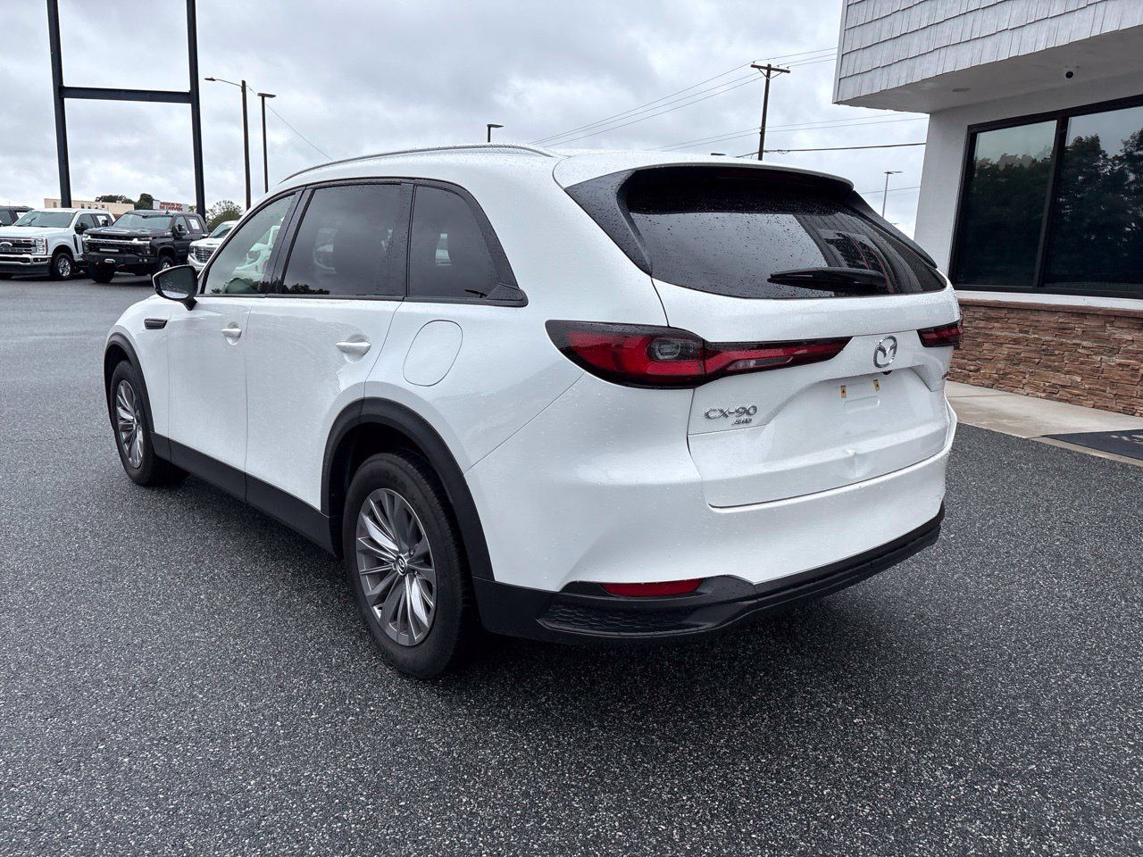 Used 2024 MAZDA CX-90 3.3 Turbo w/ Preferred Plus AWD/4WD image 7