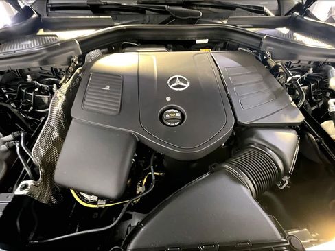 New 2026 Mercedes-Benz GLC 300 4MATIC image 14