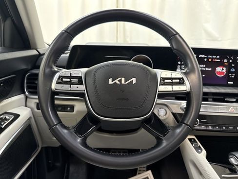 Certified 2023 Kia Telluride SX FWD image 16