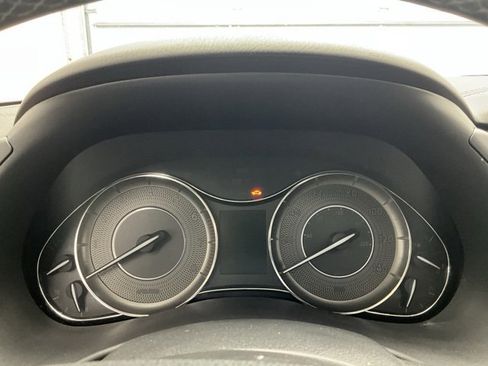 Used 2019 INFINITI QX80 Luxe image 10