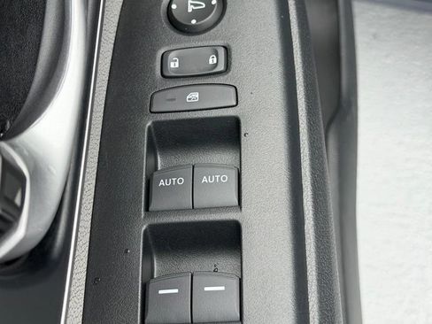 Certified 2022 Honda CR-V EX image 22