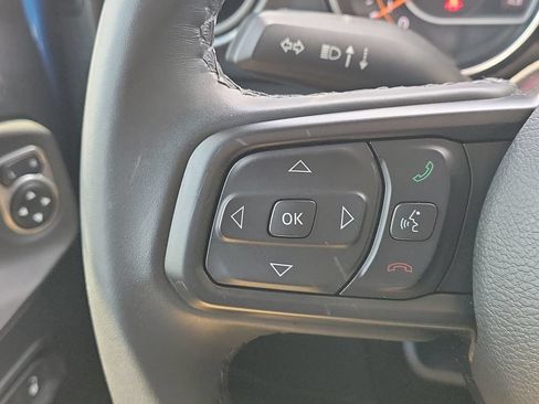 Used 2021 Jeep Wrangler Unlimited Sport AWD/4WD image 9