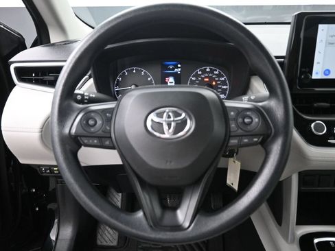 Used 2024 Toyota Corolla Cross L AWD/4WD image 20