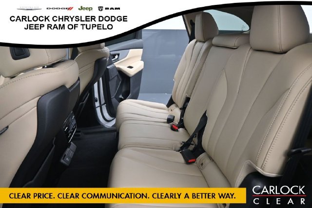 Used 2025 Acura MDX FWD image 27