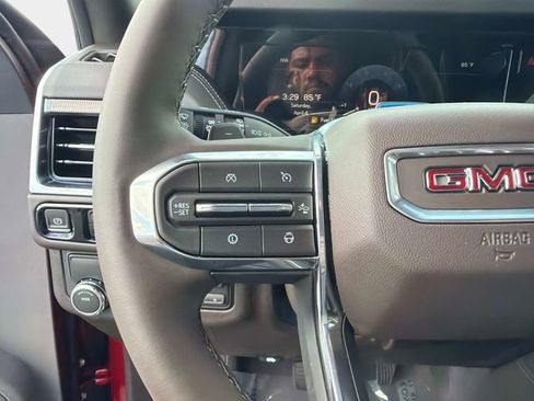 New 2026 GMC Yukon Elevation image 28