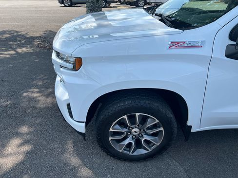 Used 2019 Chevrolet Silverado 1500 RST image 35