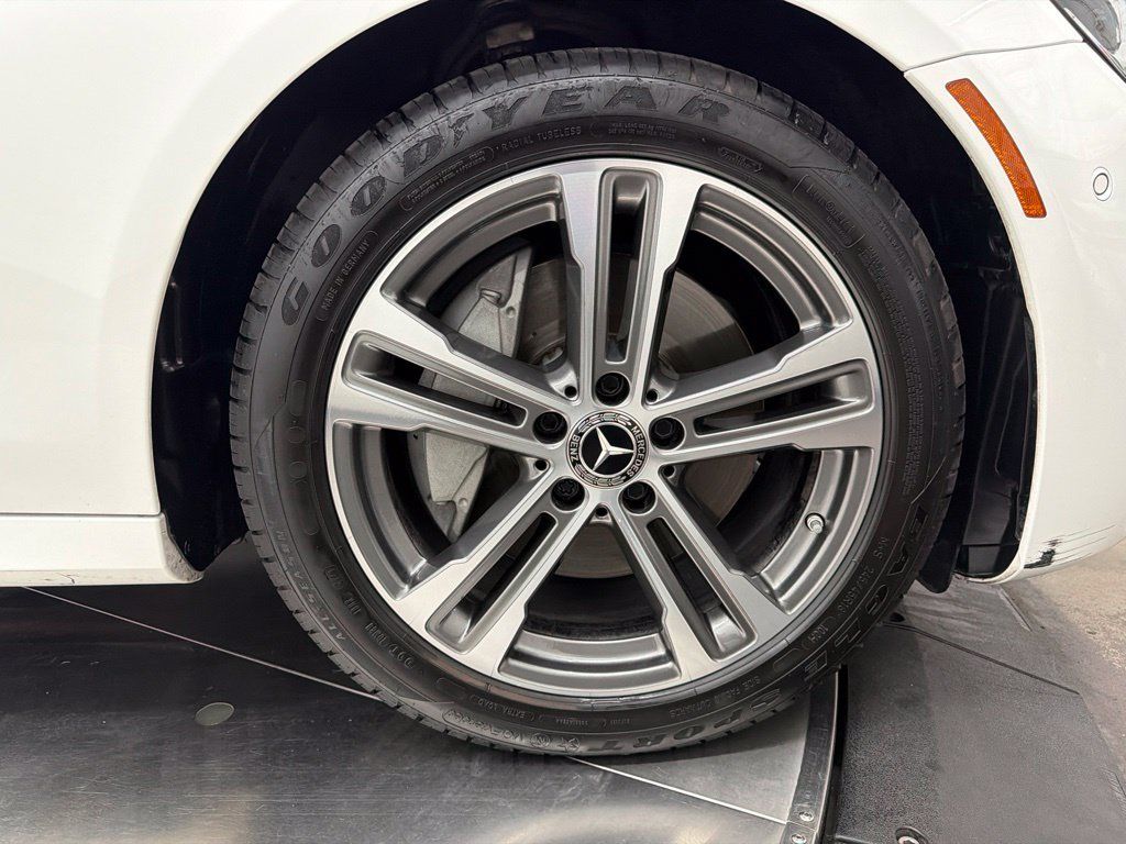 Certified 2023 Mercedes-Benz E 350 4MATIC Sedan image 10