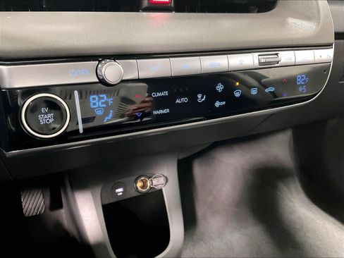 Used 2024 Hyundai Ioniq 5 SEL image 25
