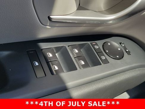 Used 2025 Hyundai Tucson SEL FWD image 18