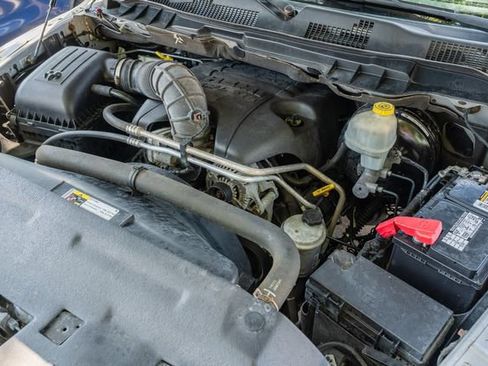 Used 2012 RAM 1500 Laramie RWD image 11