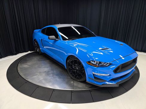 Used 2022 Ford Mustang GT Premium w/ Equipment Group 401A RWD image 14