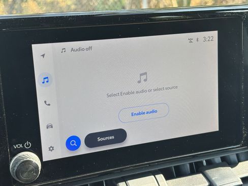 Used 2025 Toyota RAV4 XLE w/ Convenience Package image 21