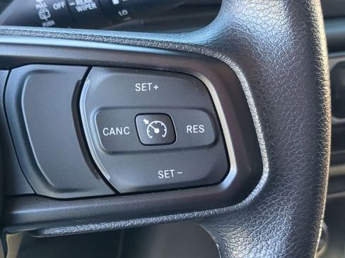 Used 2022 Jeep Wrangler Unlimited Sport image 18