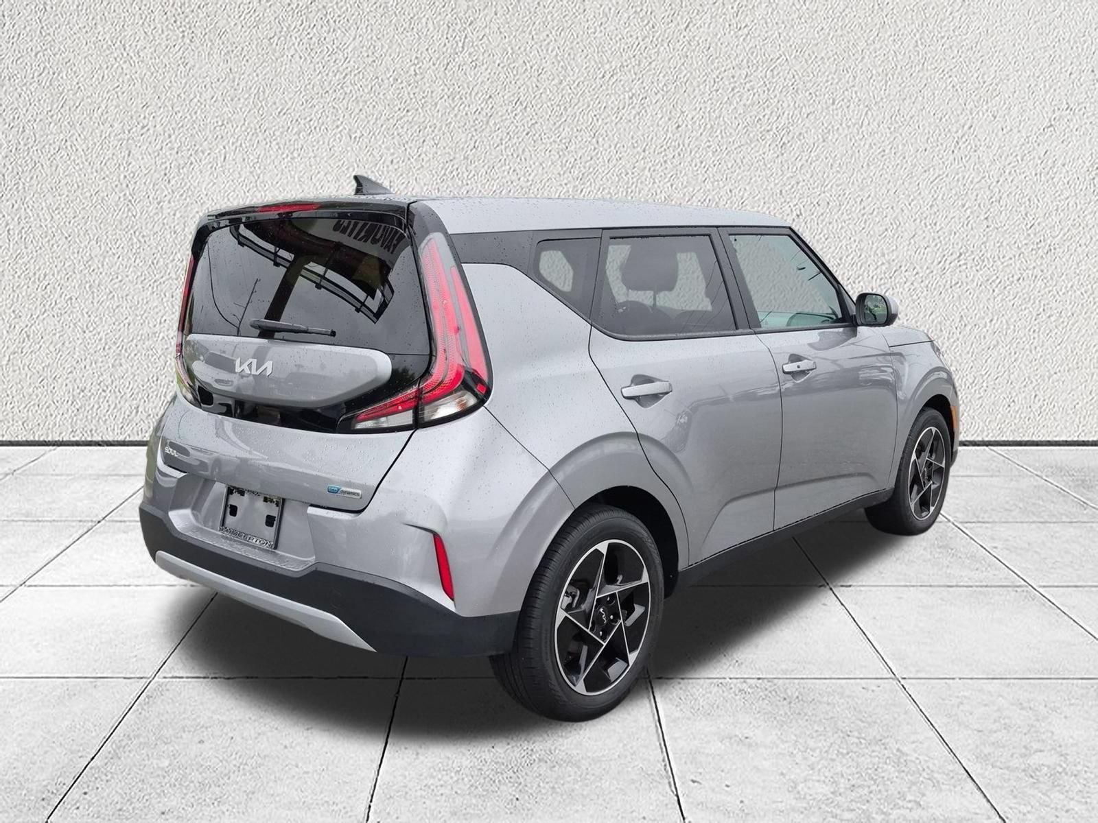 Used 2025 Kia Soul EX FWD image 3