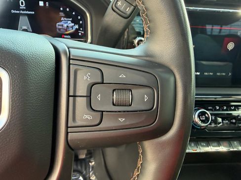 Used 2024 GMC Sierra 2500 AT4 w/ AT4 Premium Plus Package AWD/4WD image 33