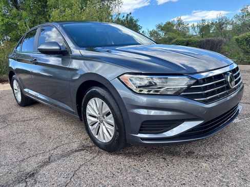 Used 2019 Volkswagen Jetta S FWD image 2