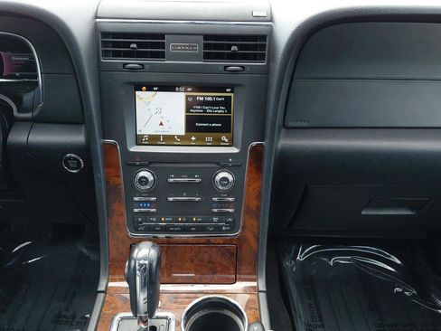 Used 2016 Lincoln Navigator L Select AWD/4WD image 43