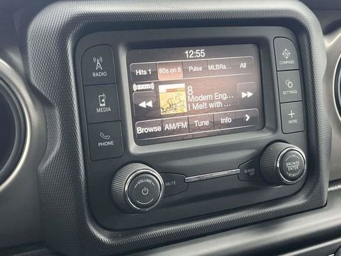 Used 2021 Jeep Wrangler Unlimited Sport image 28