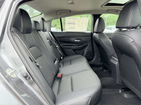 New 2026 Nissan Sentra SR w/ SR Premium Package FWD image 11