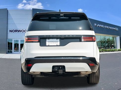 Used 2025 Land Rover Discovery Dynamic SE AWD/4WD image 5
