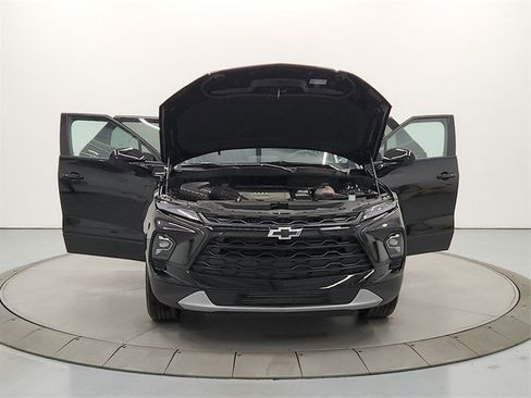 New 2026 Chevrolet Blazer LT w/ Convenience Package image 10