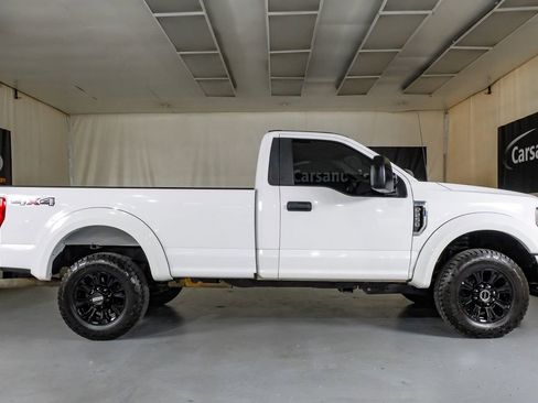 Used 2021 Ford F250 XL w/ Power Equipment Group image 5