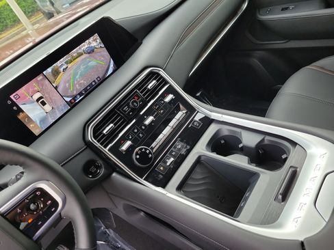 New 2026 Nissan Armada SL image 39