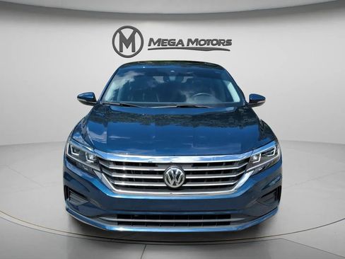 Used 2021 Volkswagen Passat 2.0T SE FWD image 12