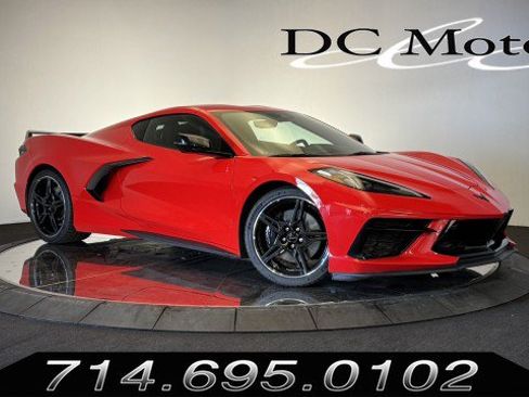 Used 2024 Chevrolet Corvette Stingray Premium Cpe w/ Z51 Performance Package RWD image 1