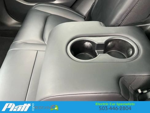 Used 2020 Tesla Model Y Performance image 40