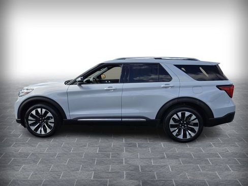 Used 2025 Ford Explorer Platinum w/ LUX Leather Package AWD/4WD image 6