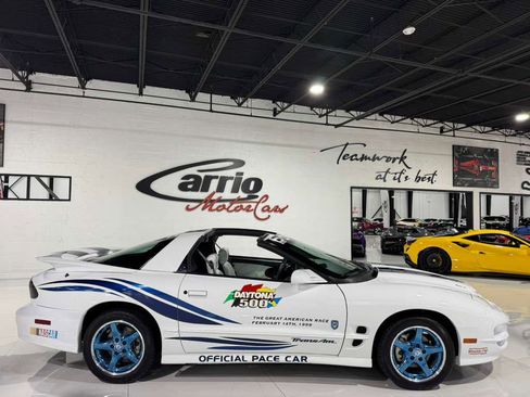 Used 1999 Pontiac Firebird Formula image 8