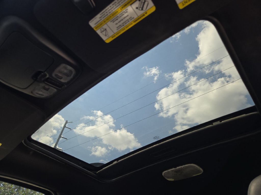 Used 2012 Ford Escape Limited FWD image 16