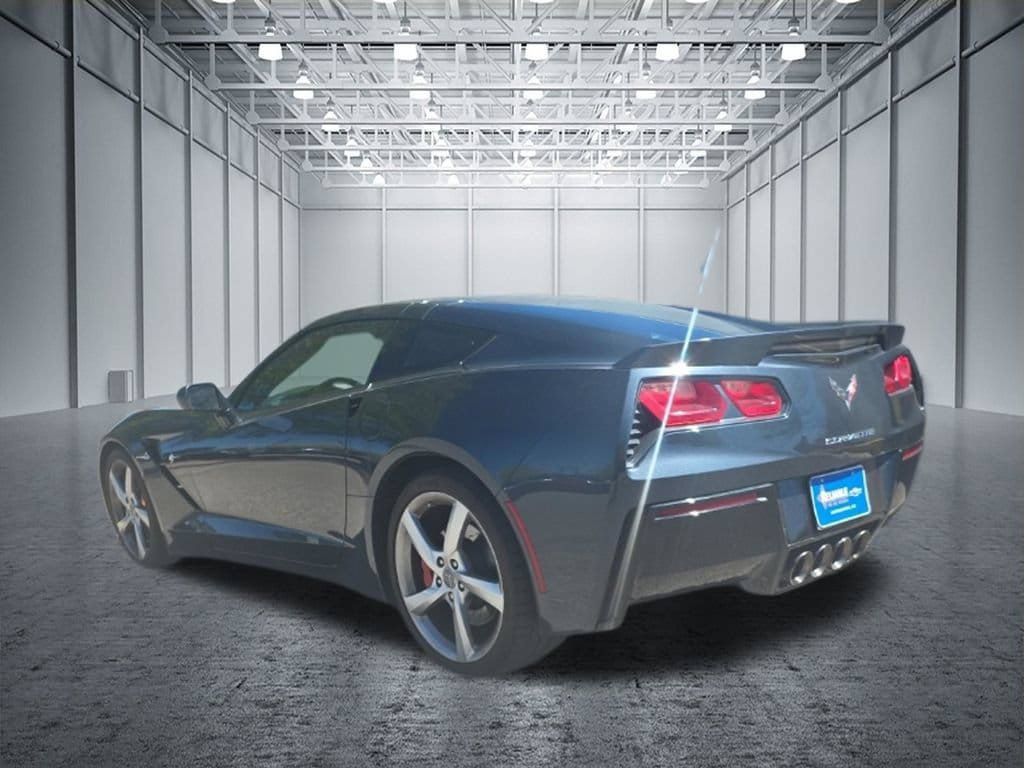 Certified 2019 Chevrolet Corvette Stingray Coupe w/ Battery Protection Package RWD image 4