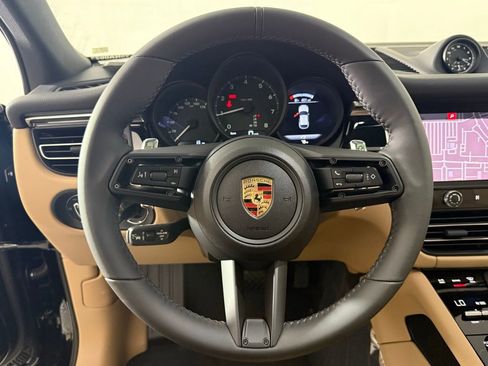 New 2025 Porsche Macan image 36
