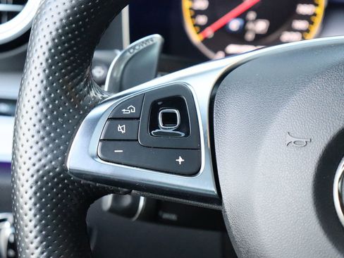 Used 2018 Mercedes-Benz E 63 AMG S image 23