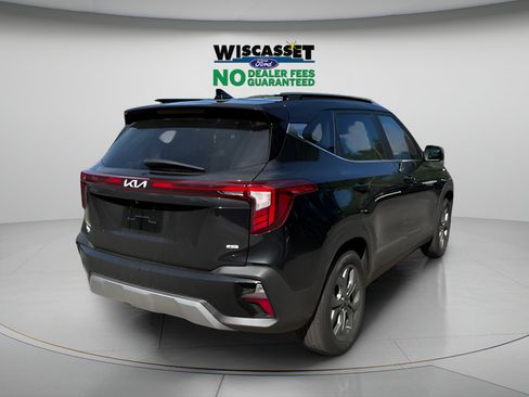 Used 2024 Kia Seltos S AWD/4WD image 27