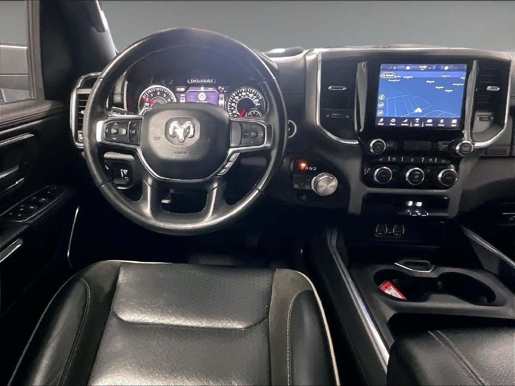 Used 2024 RAM 1500 Laramie AWD/4WD image 17
