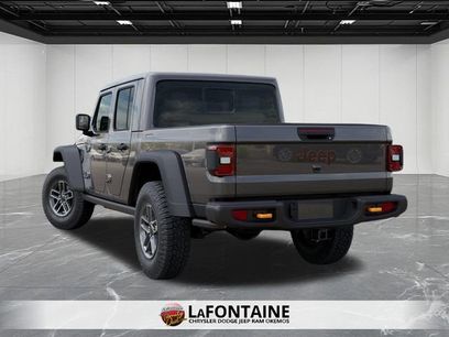New 2026 Jeep Gladiator Mojave w/ Steel Bumper Group